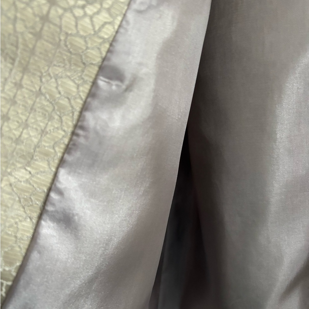 Elegant Gray Women's Coat - Picture 5 of 6